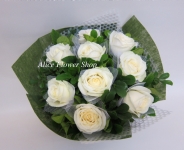 白玫瑰9朵圓形花束