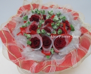 紅玫瑰11朵圓形花束